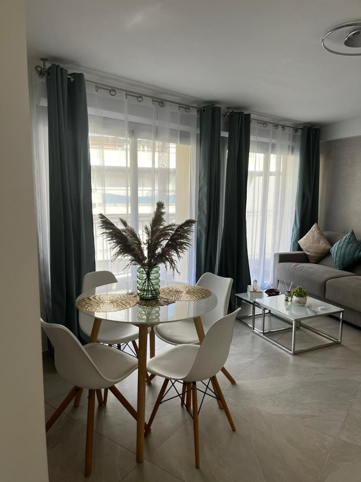Charmant Studio - Centre Ville De Канни Екстер'єр фото